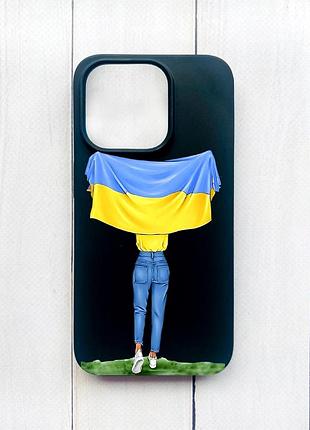 Матовый чехол на iphone 15 plus черный девушка с флагом (принт 263)