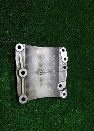 Компресор кондиціонера кріплення компресора кондиціонеру suzuki jimny 1.3 16v dohc