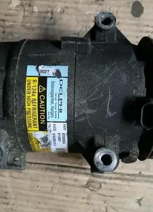 Компрессор кондиционера 8200053264 renault