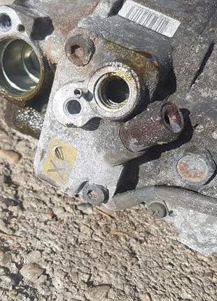 Компресор кондиціонера opel vectra b 2.5 4