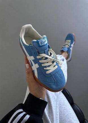 Asics onitsuka tiger
blue / white 4