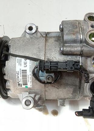 Компресор кондиціонера opel 13335251 ue4