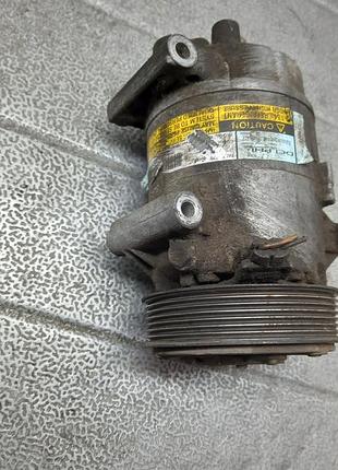 Компресор кондиціонера renault megane ii 02r 1.9dci