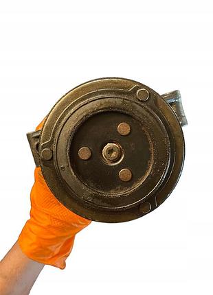 Компресор кондиціонера opel 13286085 ul3 2
