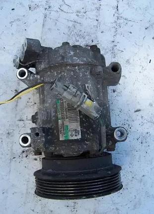 Компресор кондиціонера nissan 8200365787