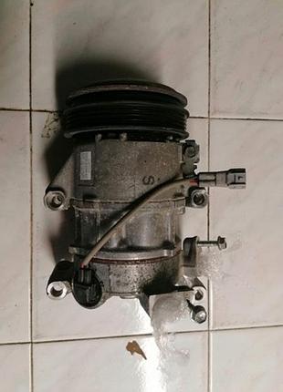 Компресор кондиціонера насос компресора кондиціона toyota yaris iii lift 1.33 2011