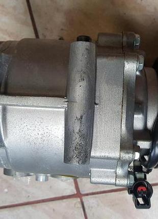 Компресор кондиціонера ford r134a 6