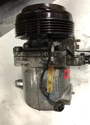 Компрессор кондиционера bmw e36 8391474