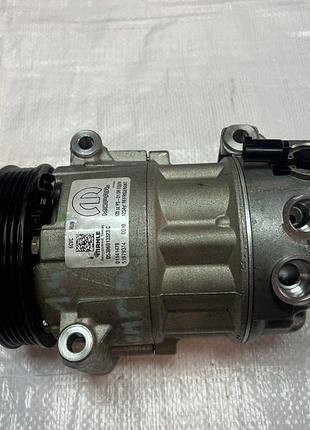 Компресор кондиціонера jeep compass 1.4 51979374