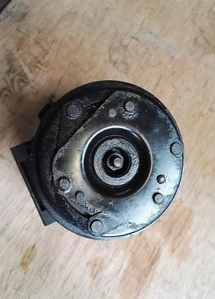 Компресор кондиціонера renault trafic 1.9dci compressor 4