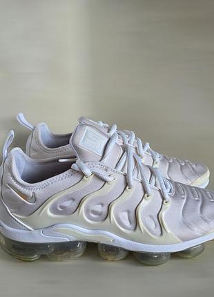 Кросовки nike air vapormax plus  924453-100 3