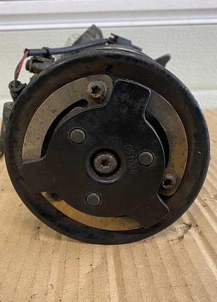 Компресор кондиціонера bmw e81 e87 e90 e91 e92 e93 2.0 n43 n45 n46 4