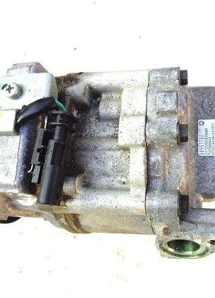 Компресор кондиціонера 94551797 opel karl 1.0