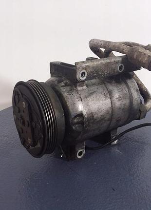 Компресор кондиціонера audi a4 b5 1.8b 8d0260805d 2