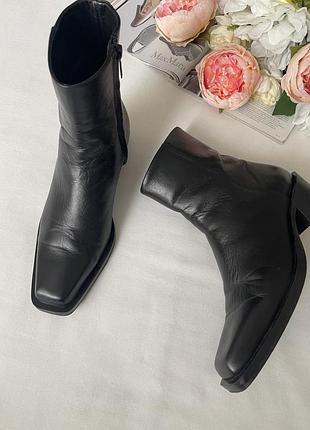 Шикарні черевики від massimo dutti