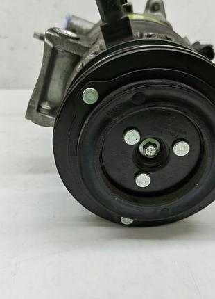 Компресор кондиціонера ford b-max 1.0 6