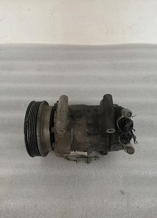Компресор кондиціонера renault 1.5dci 8200866437