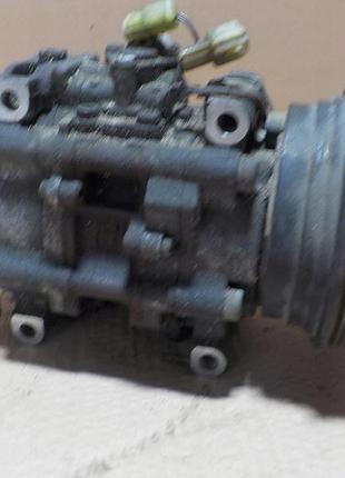 Компресор кондиціонера 46438576 denso 5