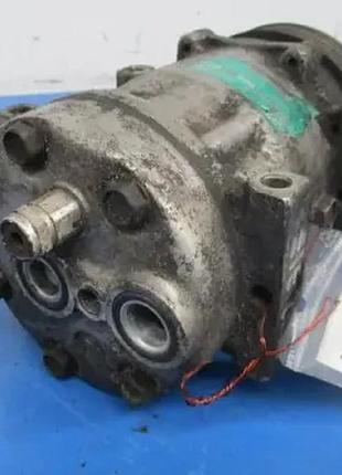 Компрессор кондиционера carisma volvo 8200040681 2