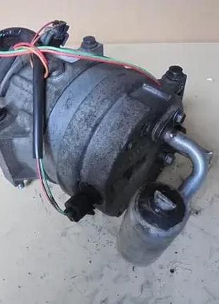 Компресор кондиціонера renault 1.9 dci 8200421410 2