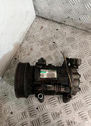 Компресор кондиціонера renault clio 3 8200819568 4