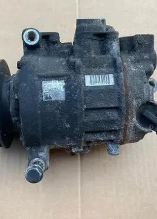 Компрессор кондиционера audi a4 2,0tdi 8k0260805e