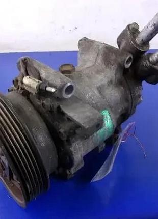 Компресор кондиціонера renault 1.5 dci 8200315744