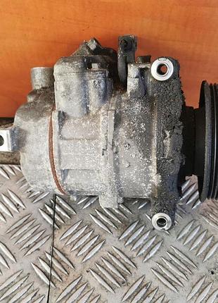 Компресор кондиціонера audi vw seat 8k0260805j