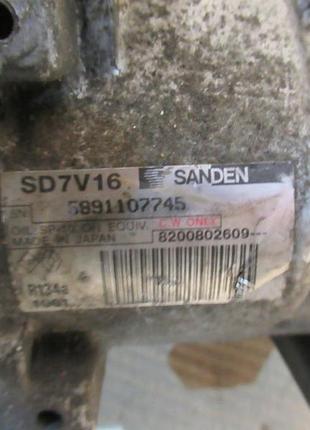 Компресор кондиціонера dacia duster 1.5 dci 4