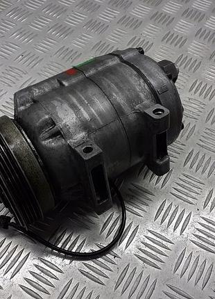 Компресор кондиціонера audi a4 b5 1.8 8d0260805d
