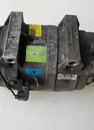Компрессор кондиционера volvo xc70 2.4 8684287 2