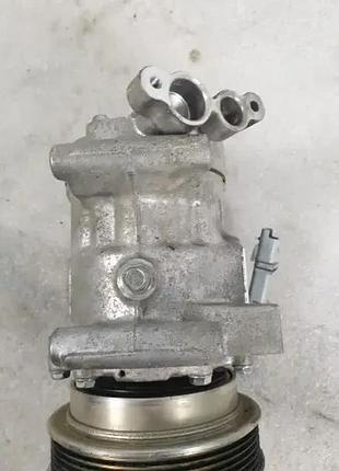 Компрессор кондиционера renault megane 8200953359b 4