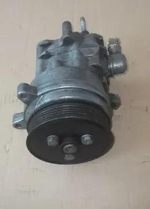 Компрессор кондиционера bmw e65 6760070 4