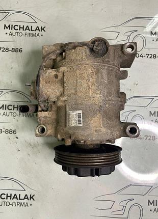 Компресор кондиціонера audi a6c5 2.5 tdi 4b0260805j