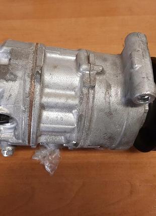 Компресор кондиціонера vw audi 5q0816803d 2019