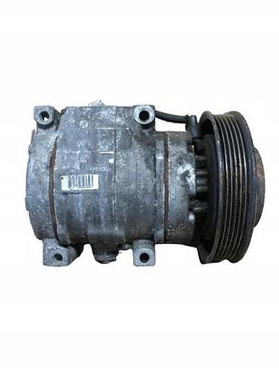 Компресор кондиціонера 4472203612 toyota