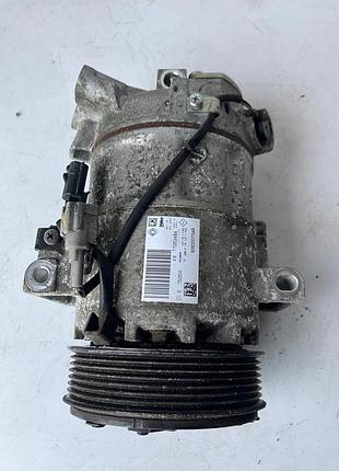 Компресор кондиціонера renault clio iv 0.9 tce 926000734r