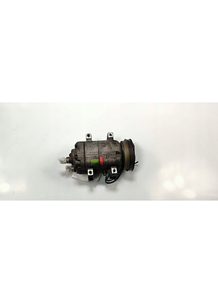 Компресор кондиціонера 8d0260805d volkswagen passat b5