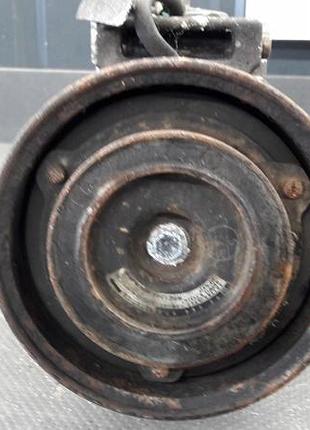 Компресор кондиціонера 90564976 opel omega b 7