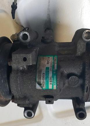 Компресор кондиціонера renault 8200315744 1.5dci