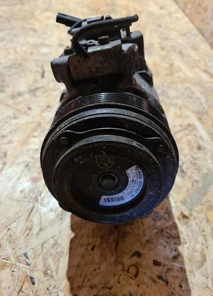 Компресор кондиціонера bmw e87 2.0 d 6987862 2