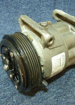Компресор кондиціонера 51986965 tipo 1.4 16v