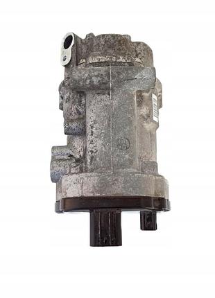 Компресор кондиціонера toyota ch-r 042400-0370