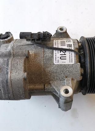 Компресор кондиціонера opel astra j 39029421 1.6d