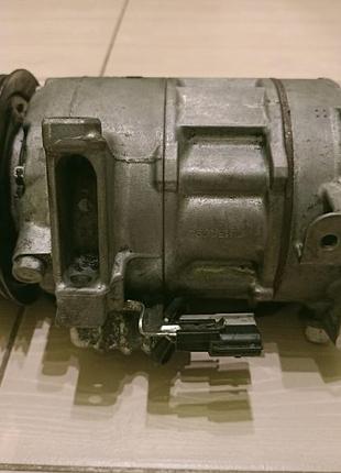 Компресор кондиціонера 926004eb0a renault 1.6 dci 8