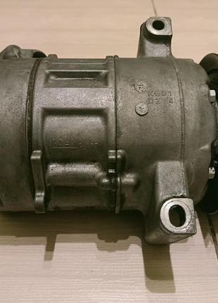 Компресор кондиціонера 926004eb0a renault 1.6 dci 9