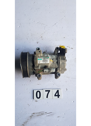 Компресор кондиціонера renault 8200819568a