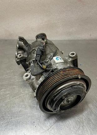 Компресор кондиціонера renault nissan 926004ea0a