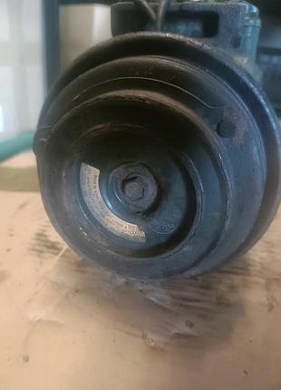 Компресор кондиціонера vw/audi 4b0260805c