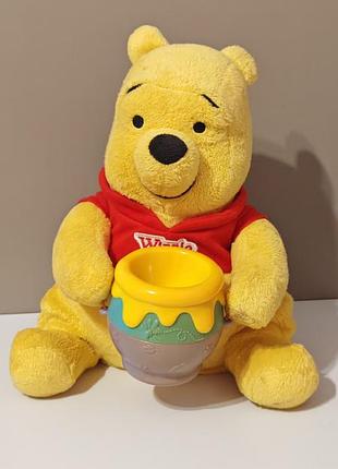 Музыкальная игрушка винни пух с горшочком меда tomy